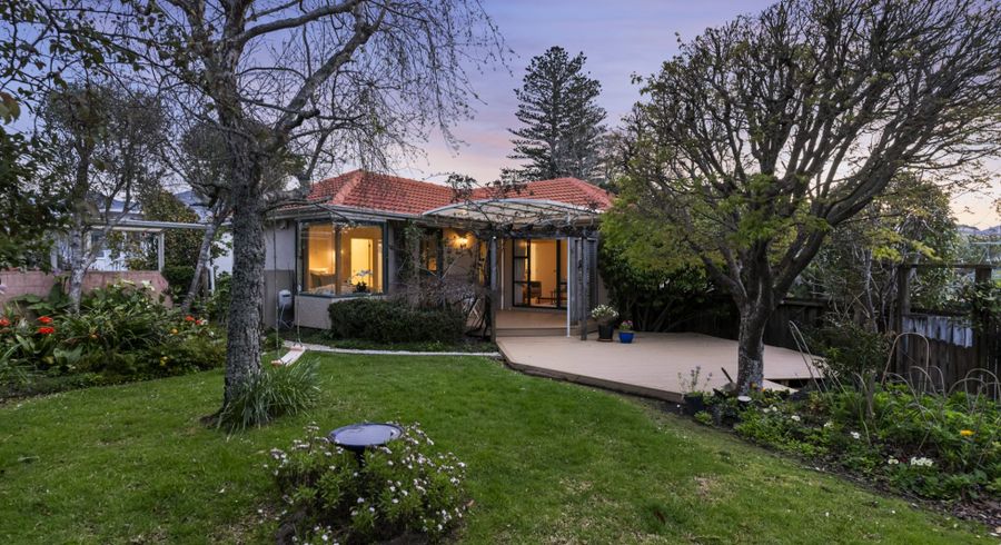  at 1/26 Sale Street, Howick, Auckland