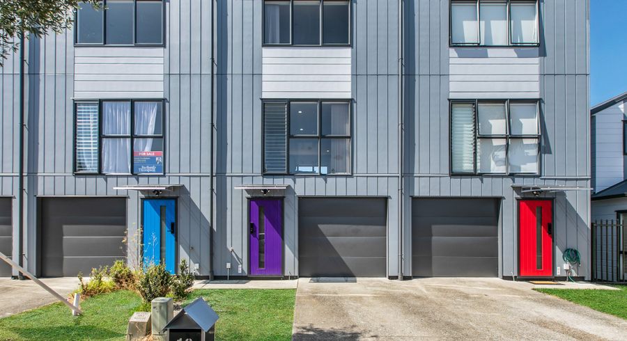  at 16 Kevale Place, Manurewa, Manukau City, Auckland