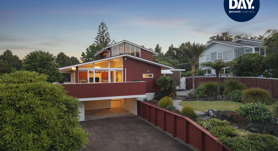  at 31 McDowell Crescent, Hillcrest, North Shore City, Auckland