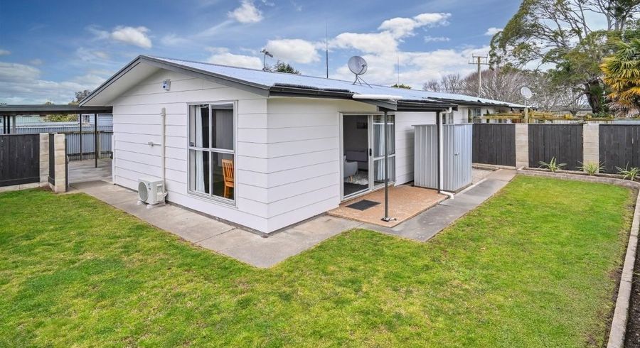  at 8B Walton Way, Flaxmere, Hastings, Hawke's Bay