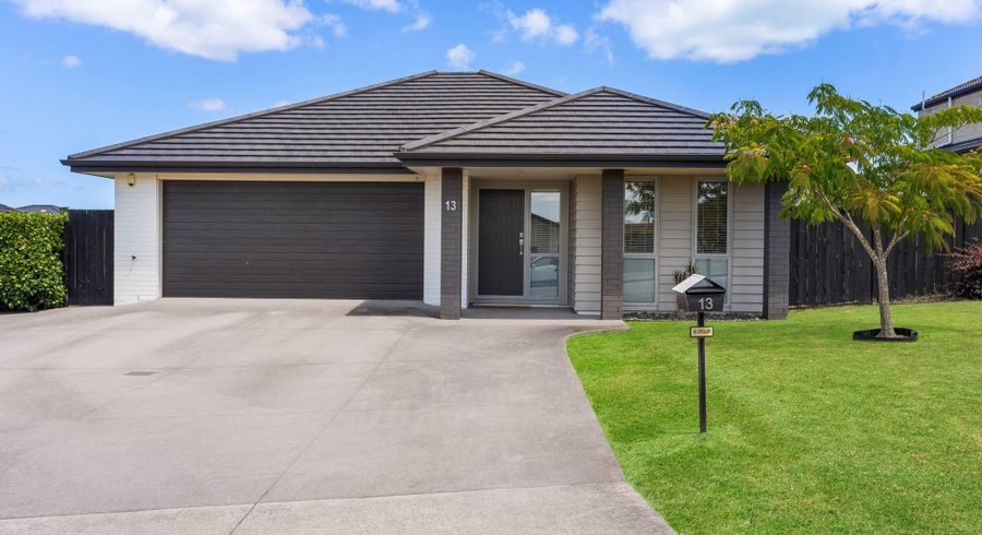  at 13 Artists Avenue, Beachlands, Auckland