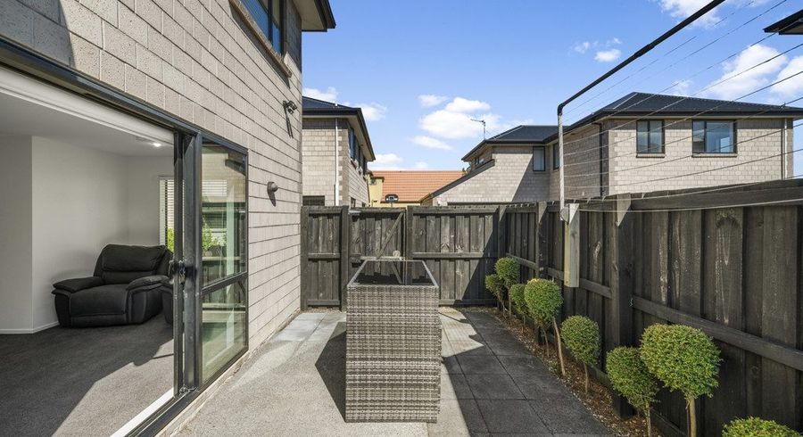  at 2/15 George Street, Riccarton, Christchurch