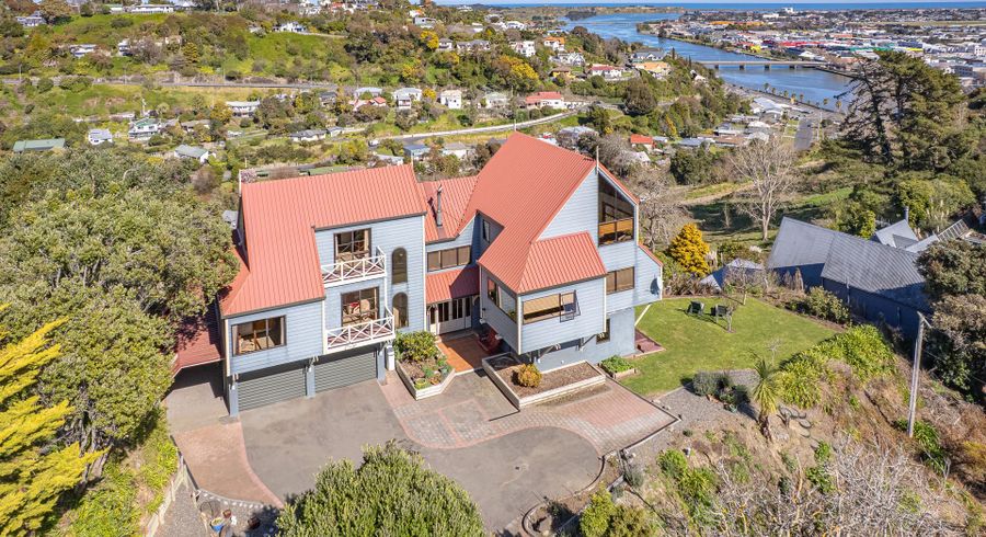  at 22 Shakespeare Road, Bastia Hill, Whanganui, Manawatu / Whanganui