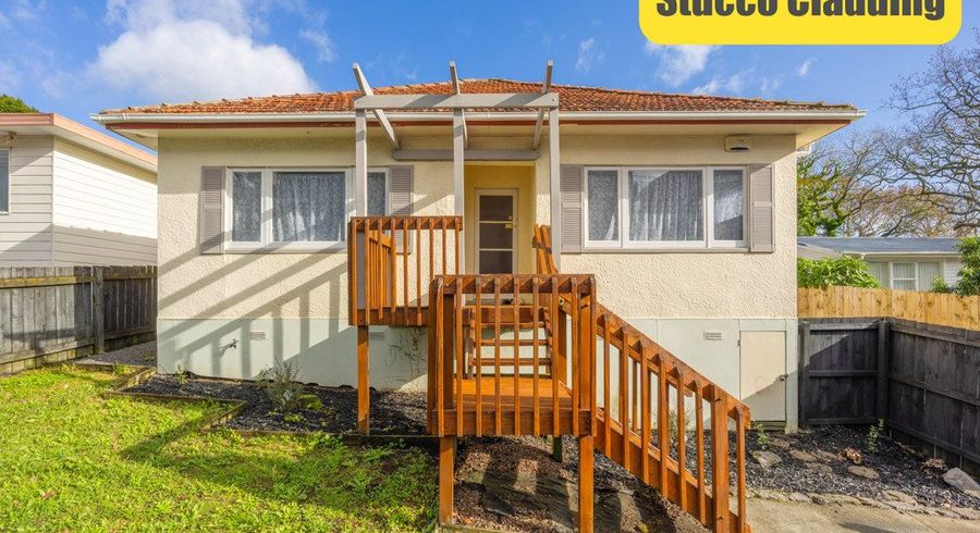  at 2/180 Lake Road, Northcote, North Shore City, Auckland