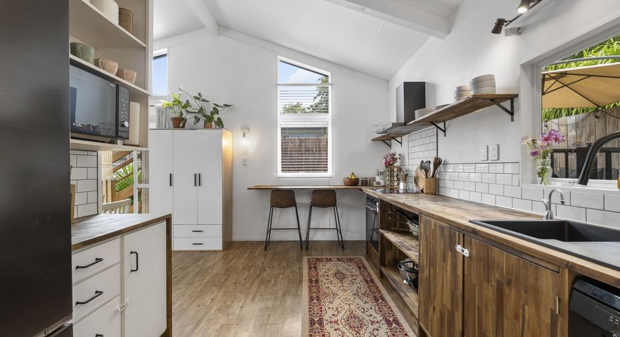  at 17B Clawton Street, Westown, New Plymouth, Taranaki