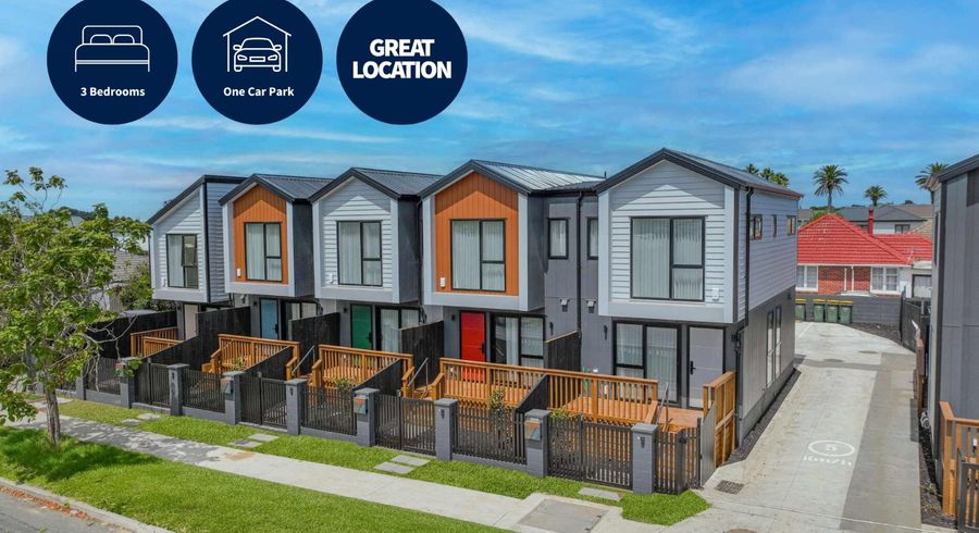  at 8/460 Massey Road, Mangere, Manukau City, Auckland
