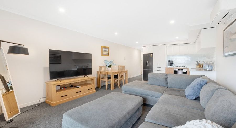  at 103/26 Shortfin Place, Flat Bush, Manukau City, Auckland