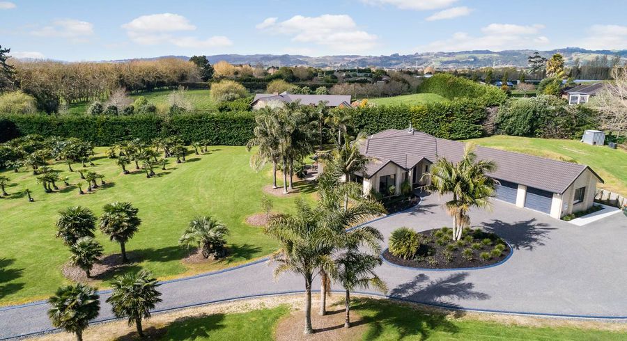  at 301 Oira Road, Drury