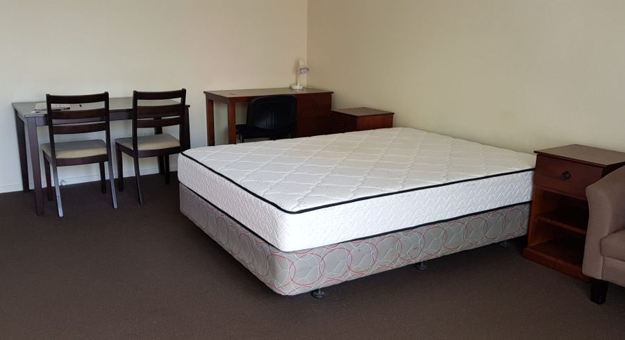  at 3J/9 The Avenue, Albany, North Shore City, Auckland