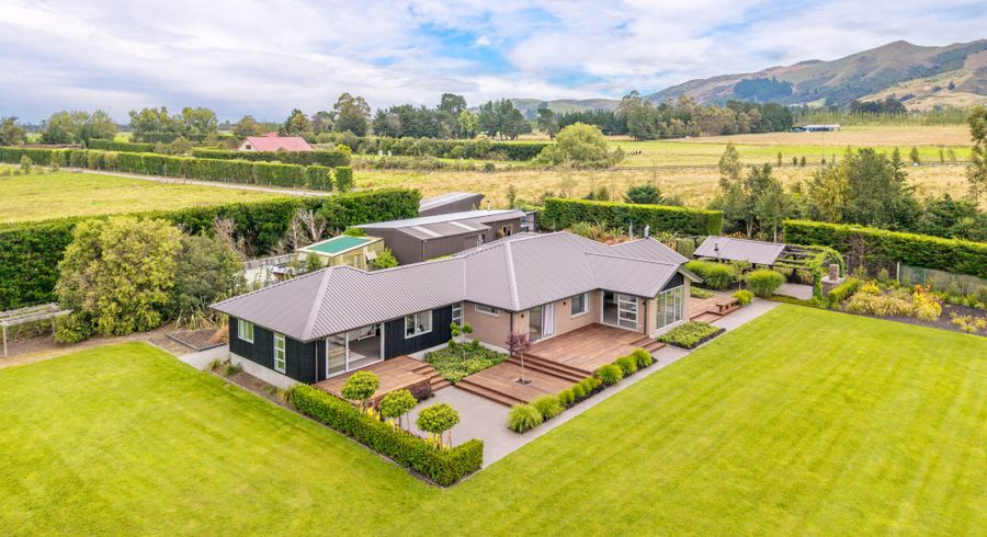  at 875 German Road, Starvation Hill, Oxford