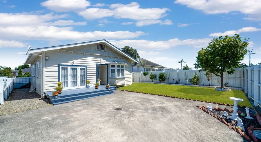  at 3 Freyberg Avenue, Papatoetoe, Manukau City, Auckland