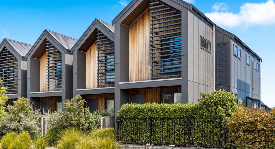  at 100 Tarapuka Road, Westgate, Waitakere City, Auckland