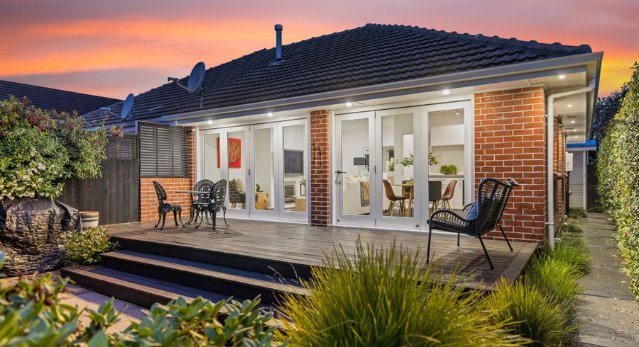  at 2/110 Leinster Road, Strowan, Christchurch