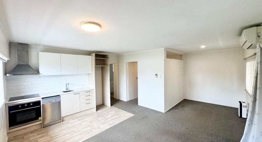  at Avondale, Auckland City, Auckland