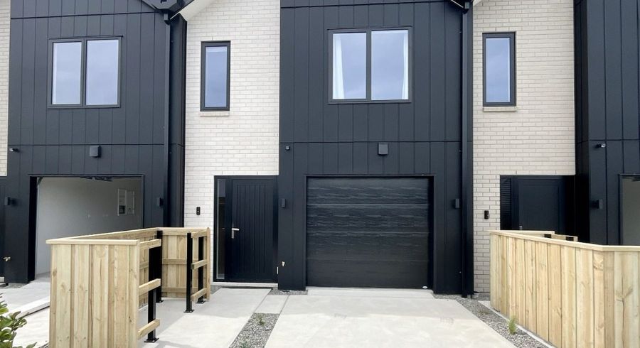  at 2/28 Lady Isaac Drive, Rolleston, Selwyn, Canterbury