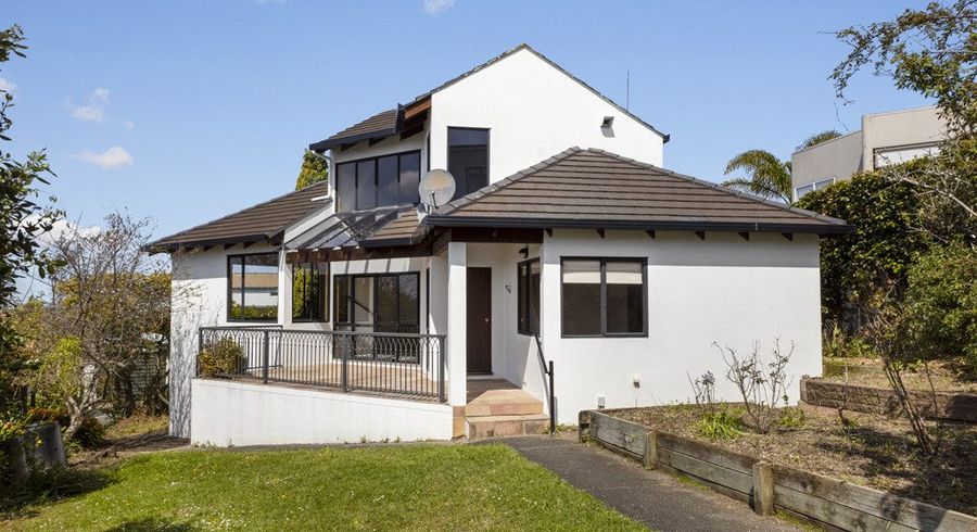  at 38 Belmont Terrace, Milford, Auckland