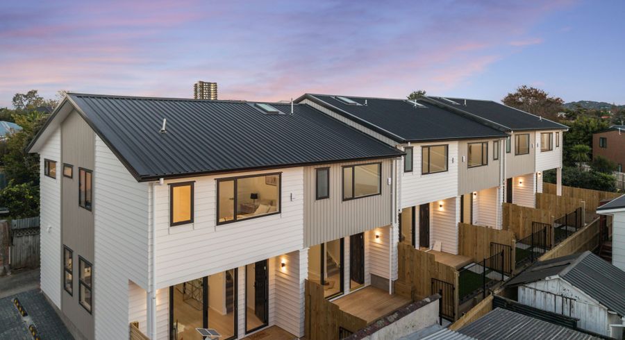  at 3/16 Binsted Road, New Lynn, Waitakere City, Auckland