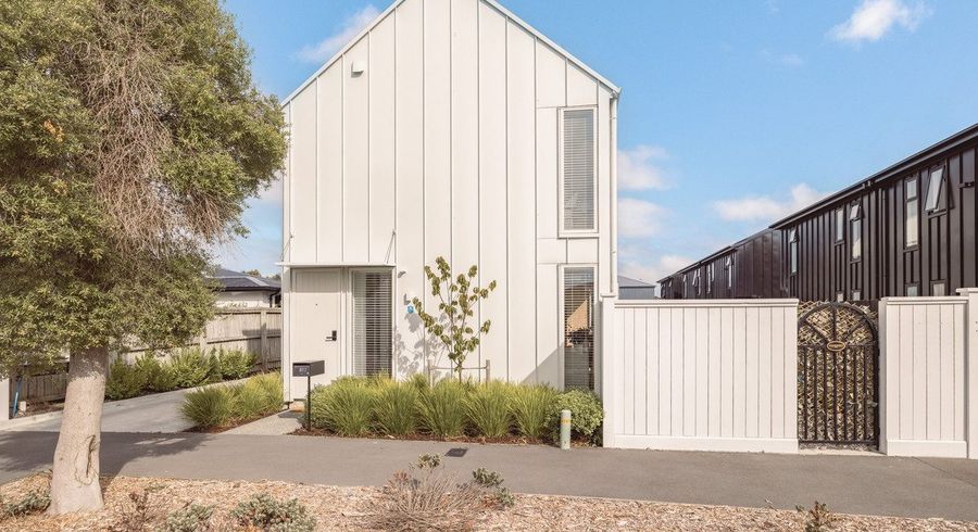  at 1/87 Barbour Street, Waltham, Christchurch City, Canterbury