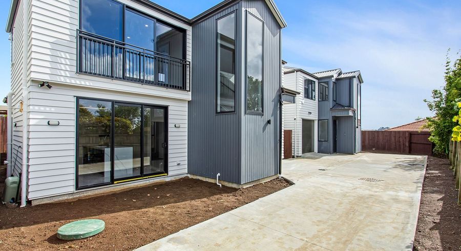  at 165 Waimumu Road, Massey, Waitakere City, Auckland