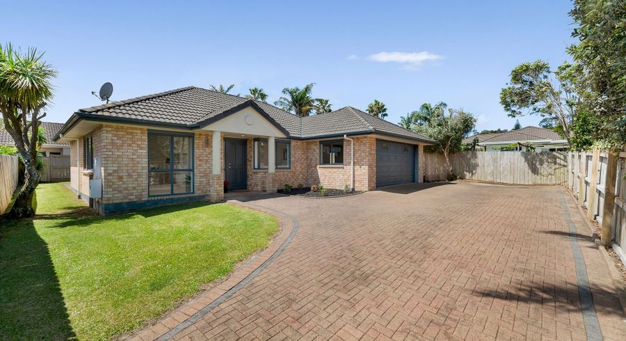  at 11 Nad Place, Dannemora, Manukau City, Auckland