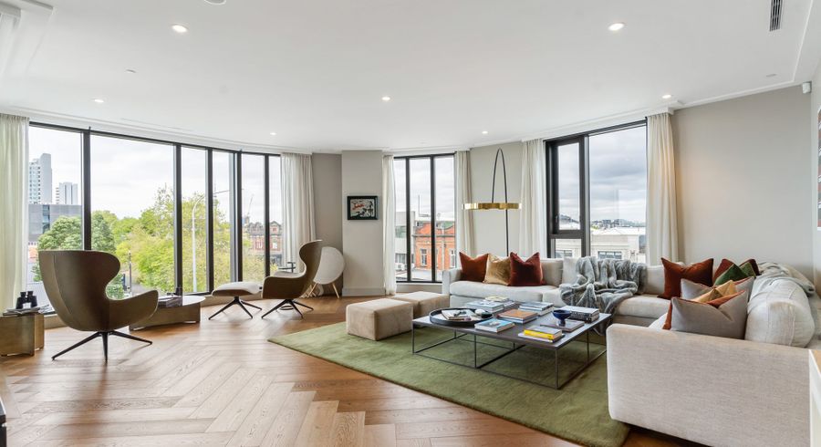  at 305/2 Lawrence Street, Herne Bay, Auckland