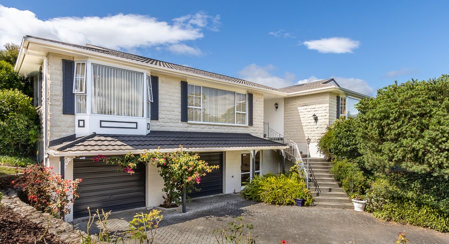  at 10 Rosebank Grove, Waikanae, Waikanae