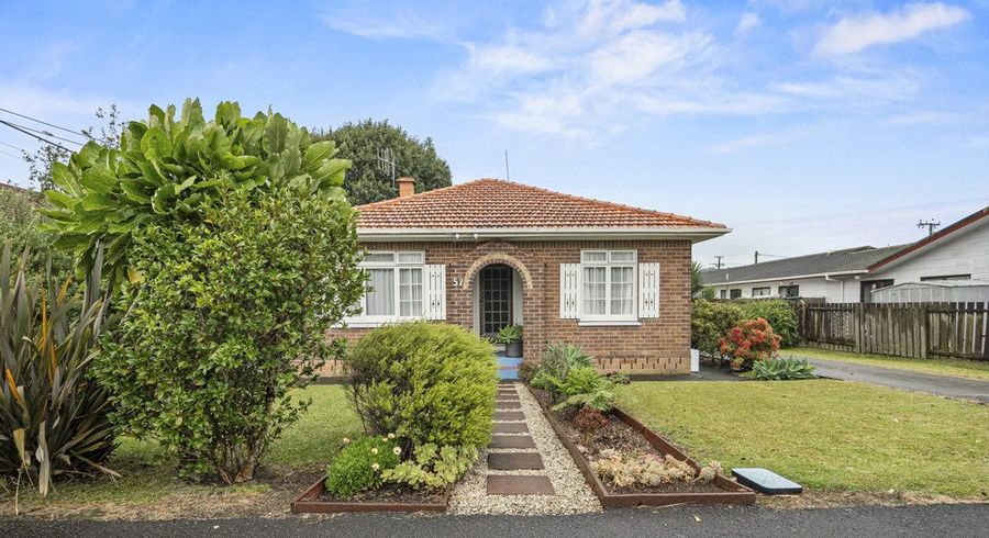  at 57 Kamo Road, Regent, Whangarei, Northland