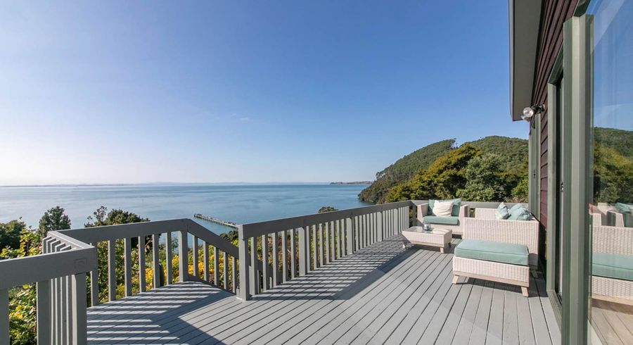  at 111 Cornwallis Road, Cornwallis, Auckland