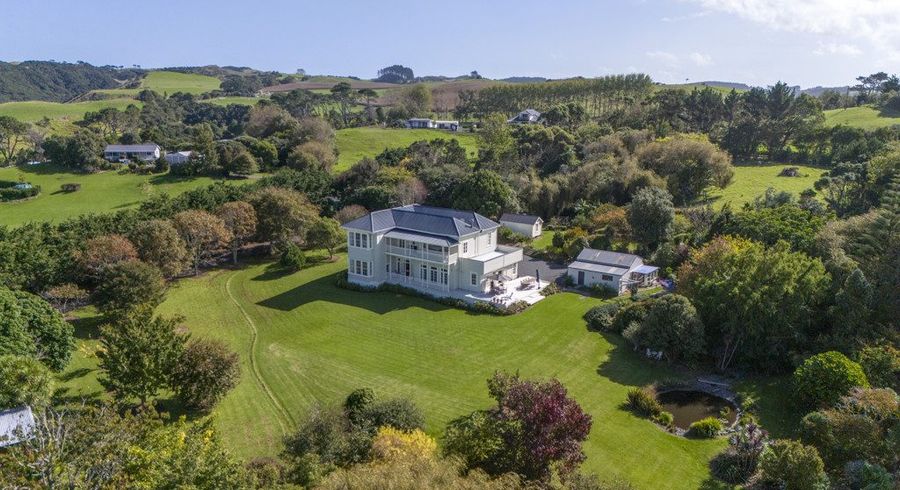  at 26 Crosland Road, South Head, Helensville