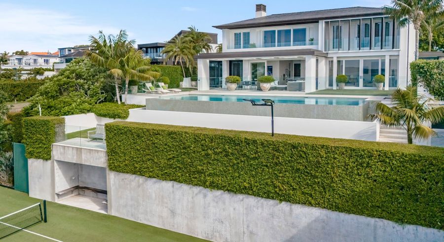  at 26 Ronaki Road, Mission Bay, Auckland