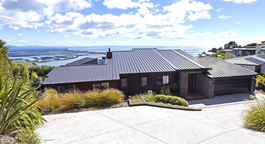  at 3 Stoneyridge Close, Mount Pleasant, Christchurch City, Canterbury