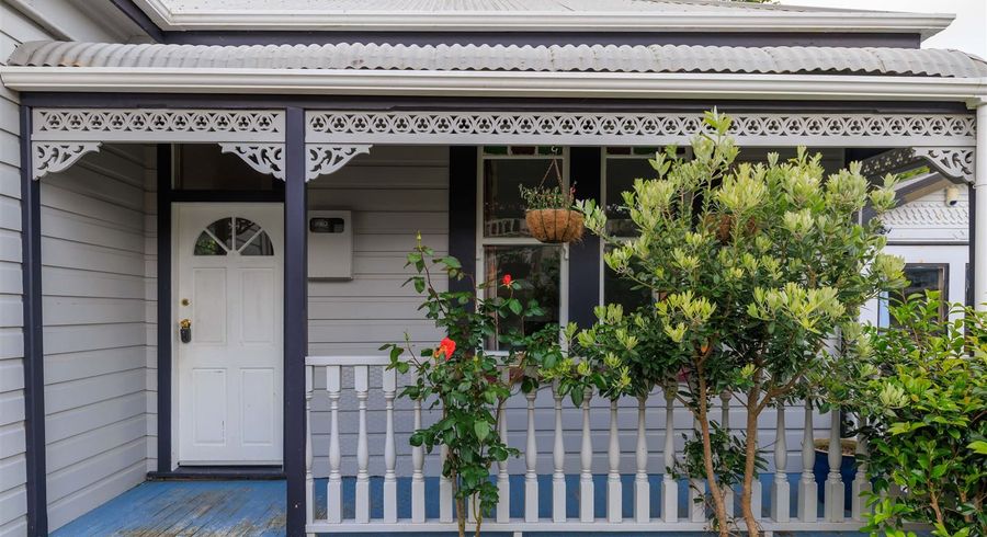  at 22 Reuben Avenue, Brooklyn, Wellington