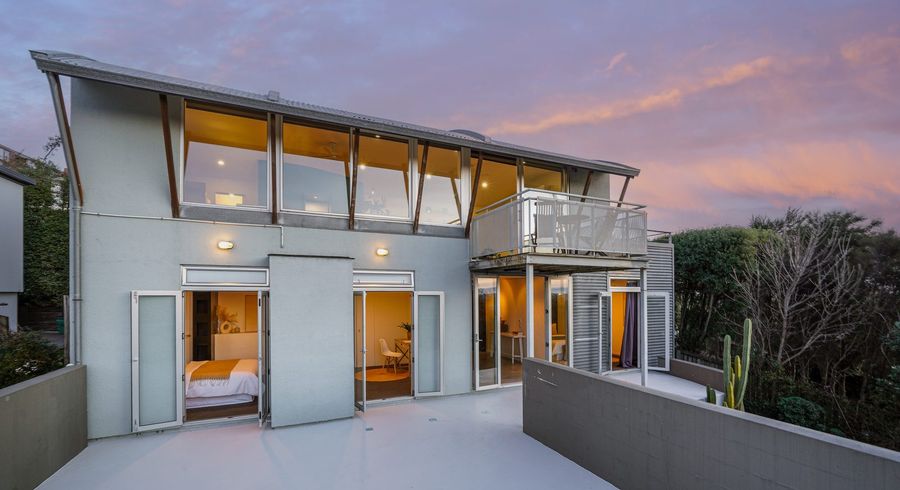  at 23 Overdale Drive, Cashmere, Christchurch City, Canterbury
