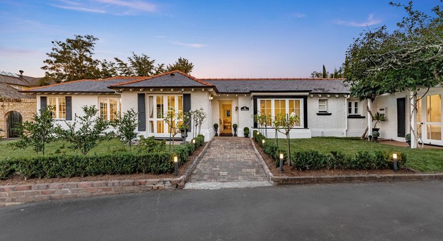  at 4 Loreto Heights, Remuera, Auckland City, Auckland