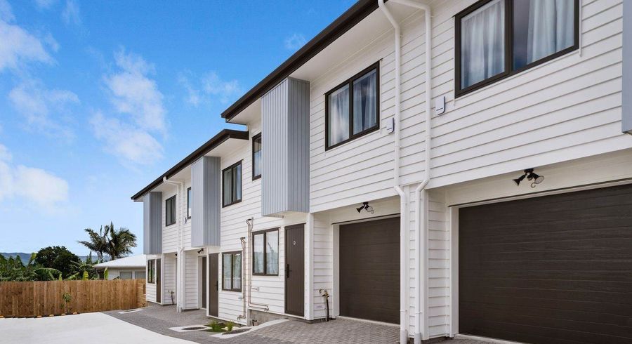  at 6C Waitaki Street, Henderson, Waitakere City, Auckland