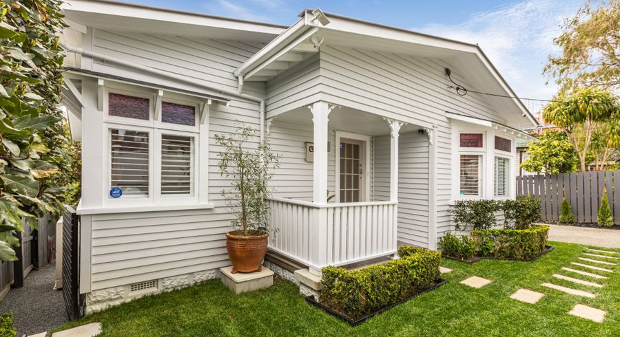  at 19 Western Springs Road, Morningside, Auckland