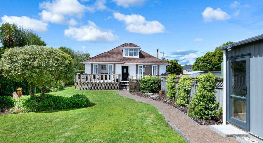  at 23 Taupaki Road, Henderson