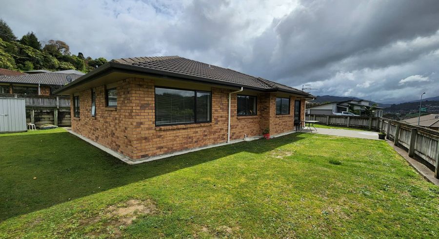  at 46 King Charles Drive, Kingsley Heights, Upper Hutt, Wellington
