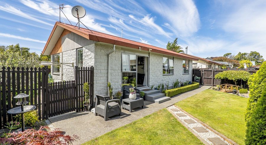  at 2/62A MacKenzie Avenue, Woolston, Christchurch
