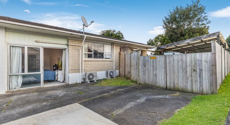  at 2/14 Suwyn Place, Weymouth, Auckland