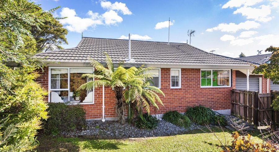  at 5 Westgrove Avenue, Avonhead, Christchurch City, Canterbury