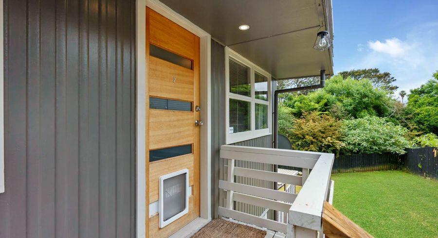  at 2/40 Eskdale Road, Birkdale, Auckland