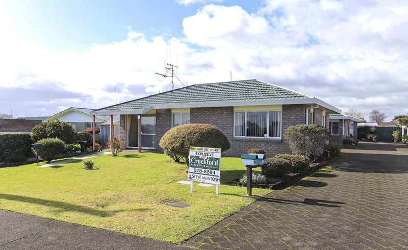 at 12A Hayes Avenue, Gate Pa, Tauranga