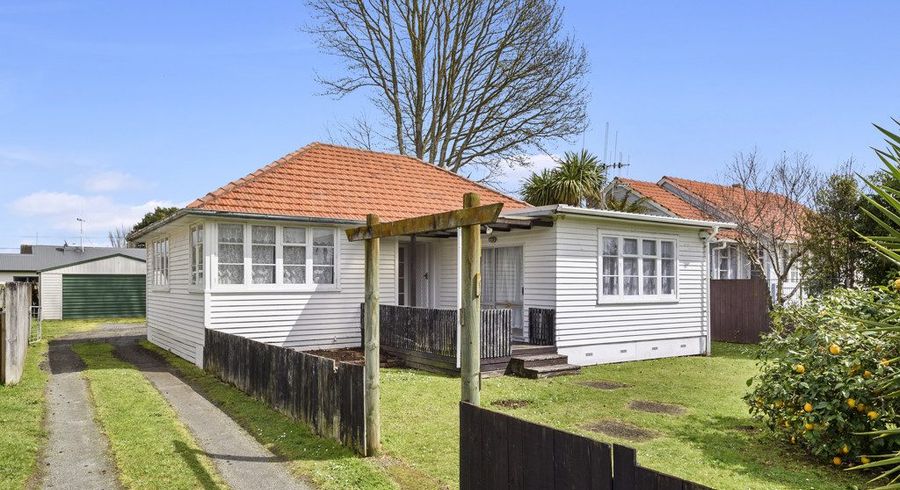  at 13 Ross Crescent, Fairfield, Hamilton, Waikato