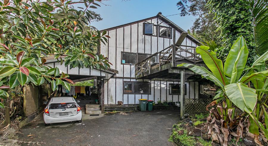  at 68 Mountain Road, Henderson Valley, Auckland