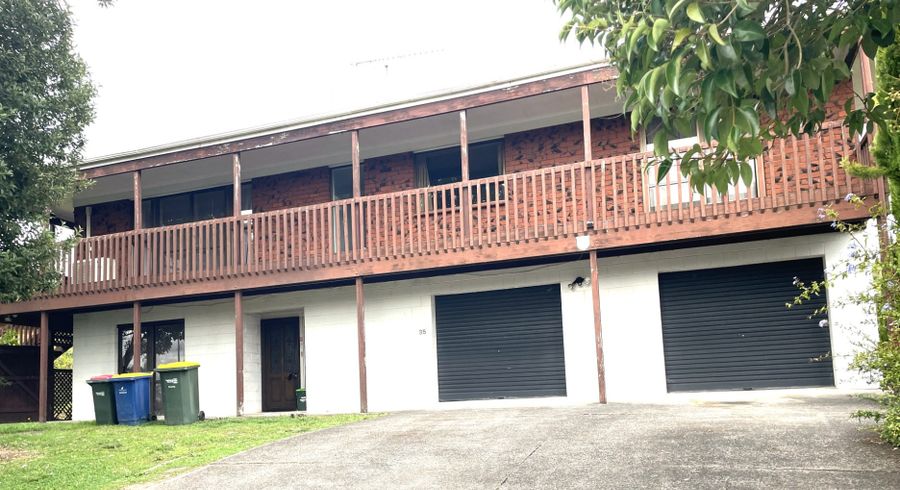  at 35 Kirby Street, Glendene, Waitakere City, Auckland