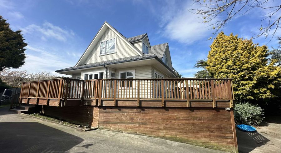  at 18 Middleton Road, Johnsonville, Wellington