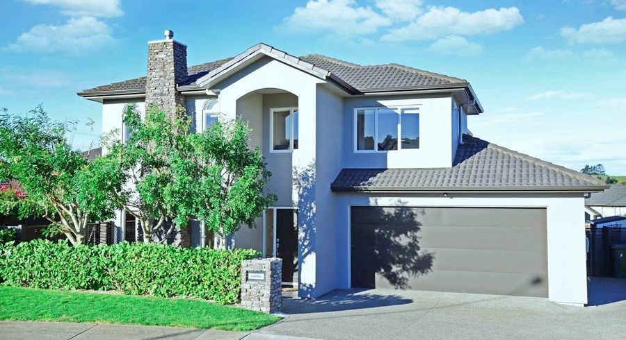  at 9 Soljans Place, Mission Heights, Manukau City, Auckland