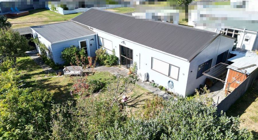  at 8B Te Awa Street, Foxton Beach, Horowhenua, Manawatu / Whanganui