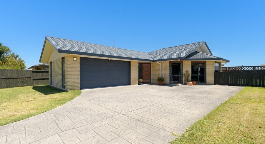  at 118 Evans Road, Papamoa Beach, Papamoa
